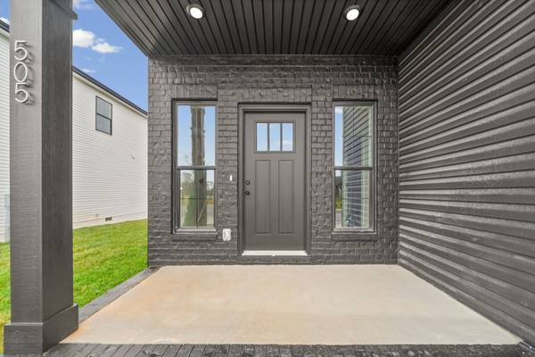 2 Charleston Cove Way, Clarksville, TN 37043