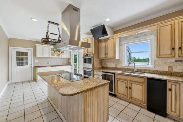 122 Windcrest Dr, Hohenwald, TN 38462