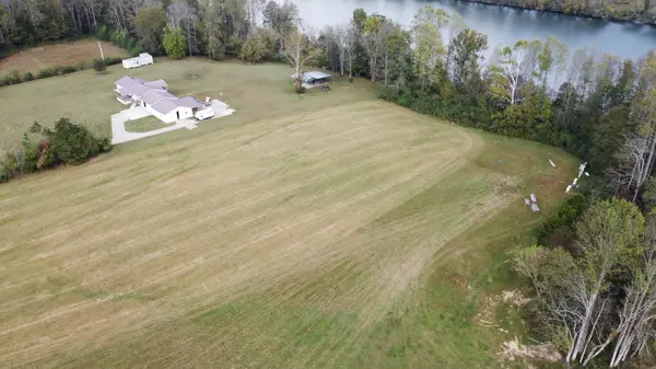 16 Fairground Lane, Whitleyville, TN 38588