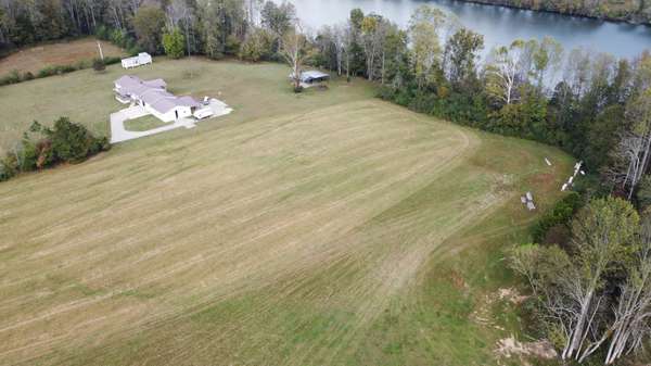 16 Fairground Lane, Whitleyville, TN 38588