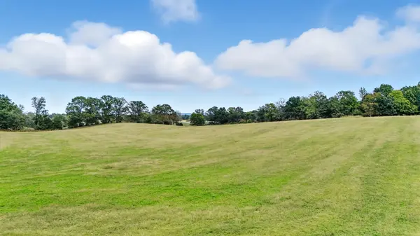 1 Smithville Hwy, Sparta, TN 38583
