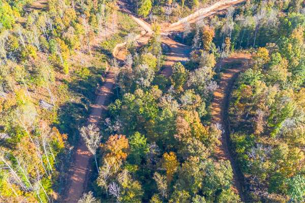 975 Weakley Creek Road, Lawrenceburg, TN 38464