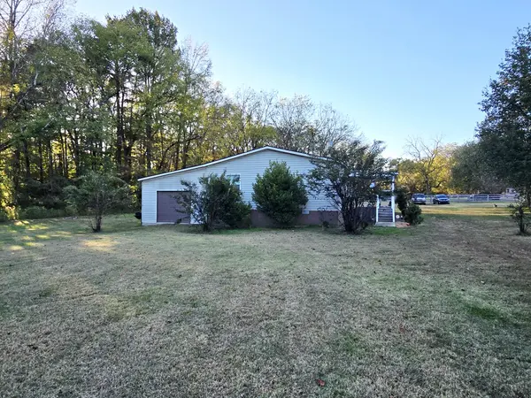 502 Case Rd, Prospect, TN 38477