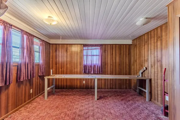 701 JAMES K POLK ST, Clifton, TN 38425