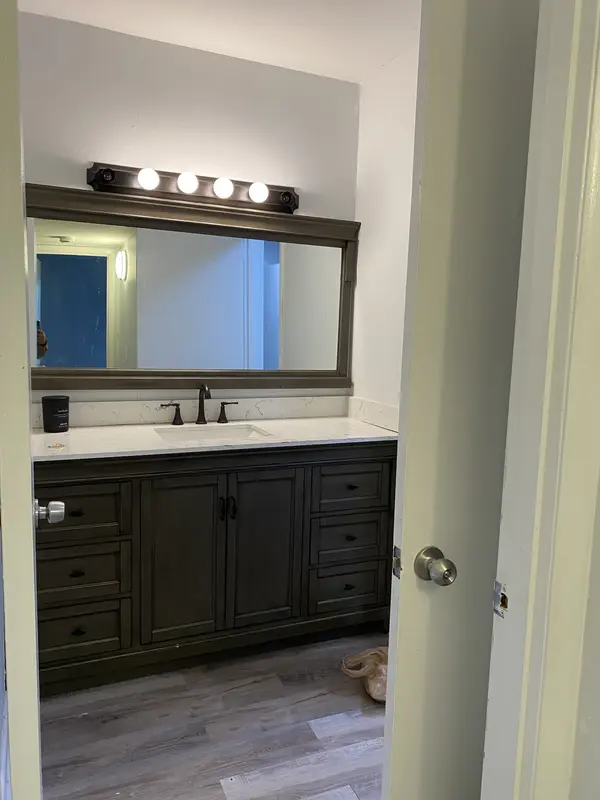 555 N DuPont Ave #B39, Madison, TN 37115
