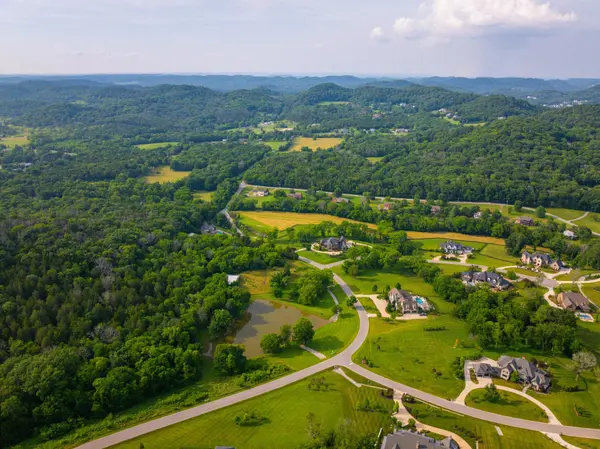 1020 Cartwright Close Dr, Brentwood, TN 37027