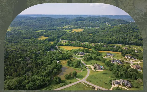 1020 Cartwright Close Dr, Brentwood, TN 37027