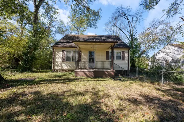 2006 Sultana Ave, Nashville, TN 37207