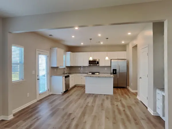 3726 Pelham Wood Dr, Murfreesboro, TN 37128