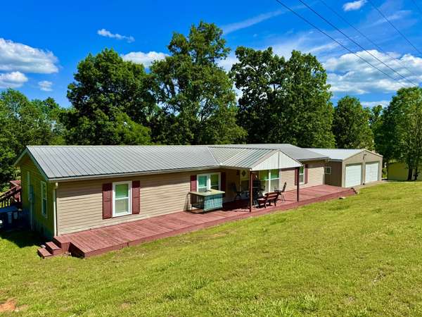 46 Bluff Point Ridge Rd, Waverly, TN 37185