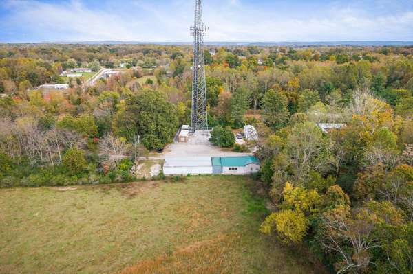 1933 W Broad St, Cookeville, TN 38501