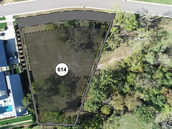 8218 Jolene Dr, College Grove, TN 37046