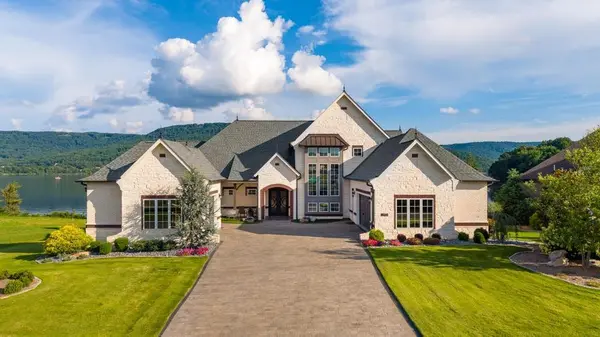290 Edgewater Way, Jasper, TN 37347