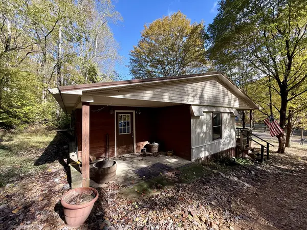 135 Haylee Rd, Waverly, TN 37185