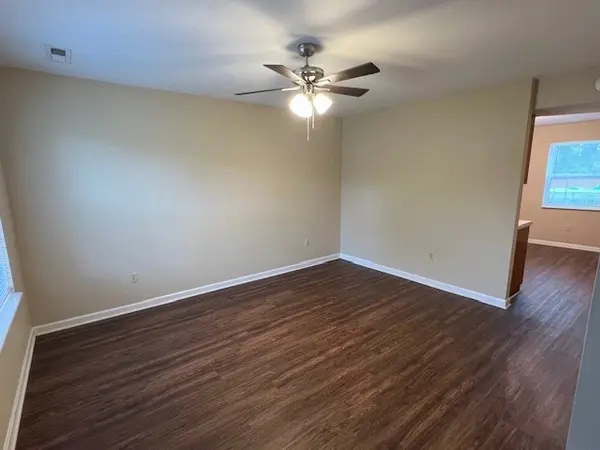 112 Garden St, Estill Springs, TN 37330