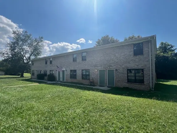 112 Garden St, Estill Springs, TN 37330
