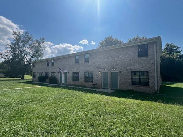 112 Garden St, Estill Springs, TN 37330