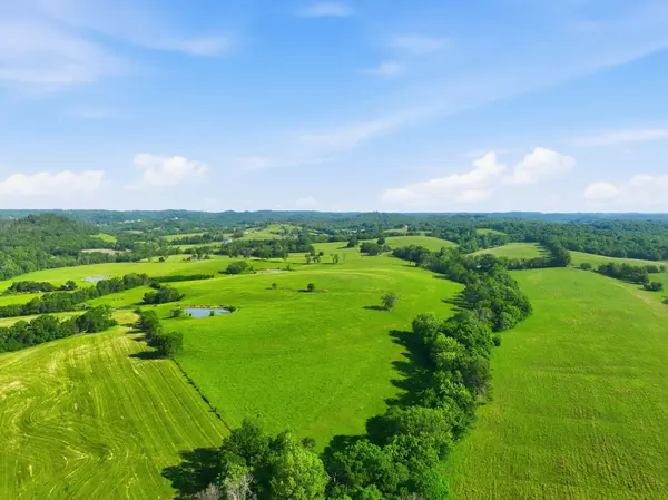 3 Deshea Creek Rd, Gallatin, TN 37066