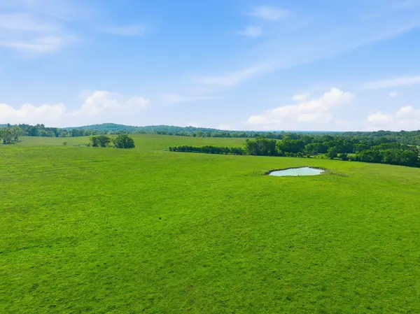 1 Deshea Creek Rd, Gallatin, TN 37066