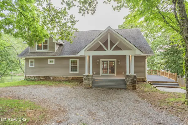 4193 Parris Drive, Lenoir City, TN 37772
