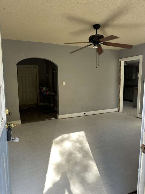 315 Hickory Grove Blvd, Clarksville, TN 37040