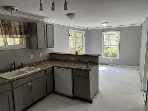 315 Hickory Grove Blvd, Clarksville, TN 37040