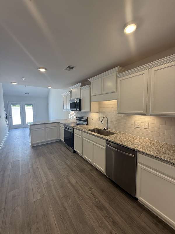 270 Selesia Lane, Pleasant View, TN 37146