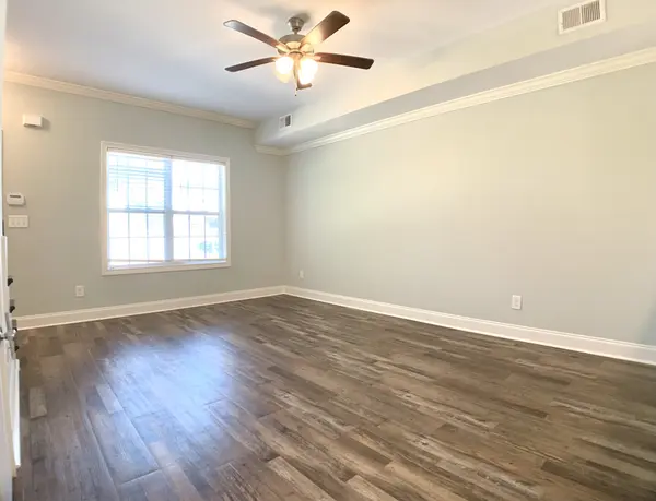 2090 Tynewood Dr, Clarksville, TN 37042