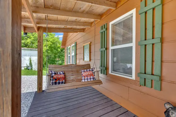 114 Ashley Rd, Jamestown, TN 38556