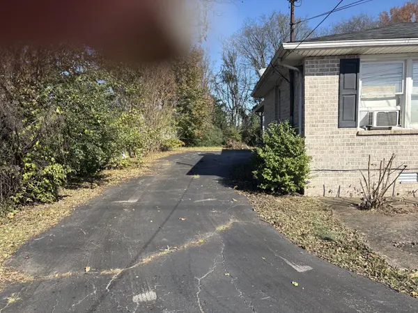 5530 NW Broad St #NW, Murfreesboro, TN 37129