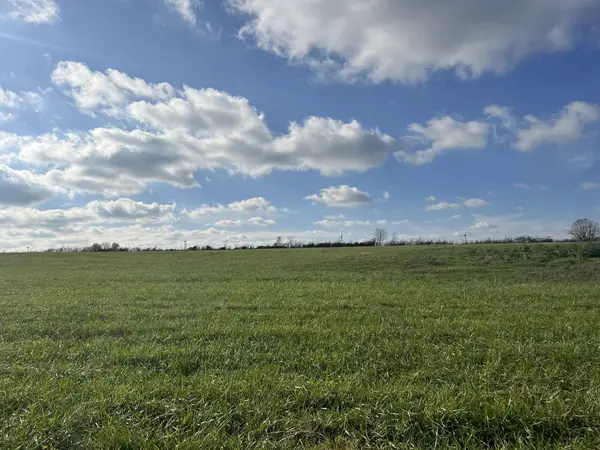 1234 Old Highway 52, Lafayette, TN 37083