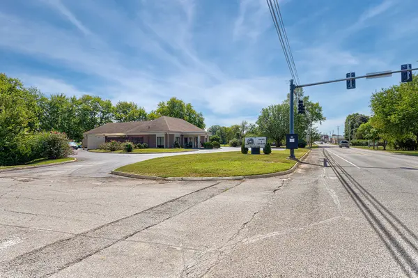 214 N Horton Pkwy, Chapel Hill, TN 37034