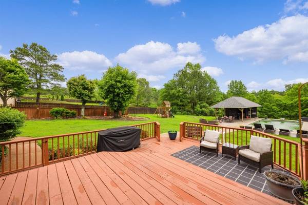 294 Beasley Dr, Lexington, TN 38351