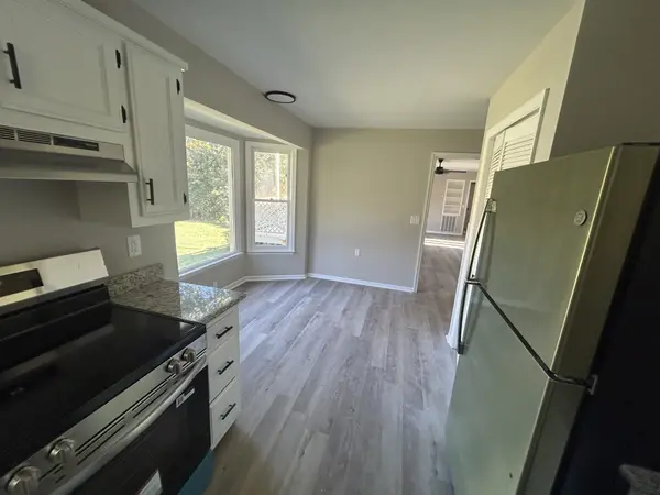 27 Asbury Ln, Hermitage, TN 37076