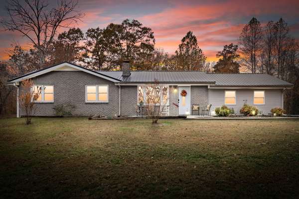 2126 Foster Rd, Cumberland Furnace, TN 37051