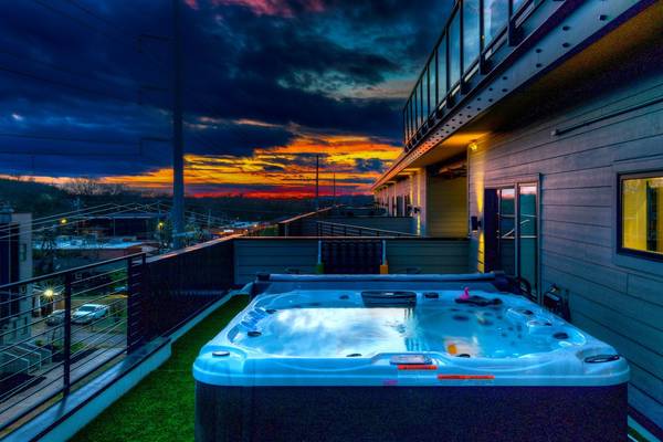2704 Clifton Ave #402, Nashville, TN 37209