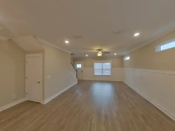 1470 Cotillion Dr, Murfreesboro, TN 37128