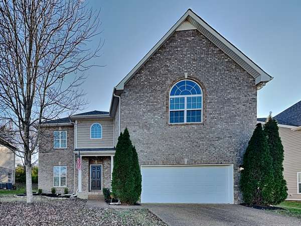 241 Sundown Dr, Antioch, TN 37013