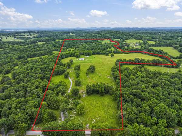 439 Philippi Road, Wartrace, TN 37183