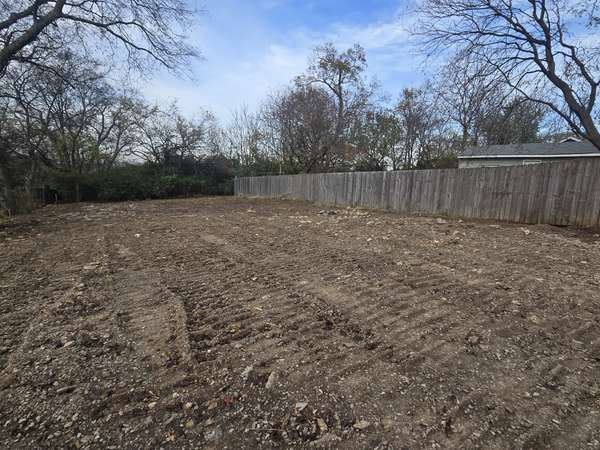 1506 Meridian St, Nashville, TN 37207