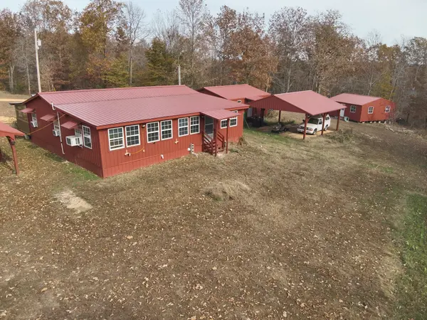 2383 Airport Ridge Rd, Linden, TN 37096