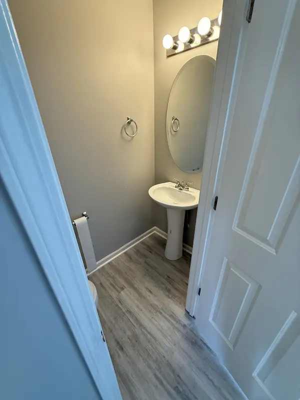4034 Cody Dr, La Vergne, TN 37086