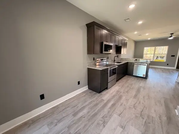 104 Nichali Dr, Charlotte, TN 37036
