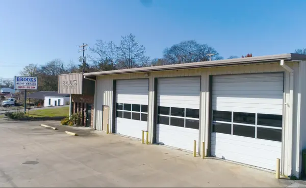 700 N 1st St, Pulaski, TN 38478