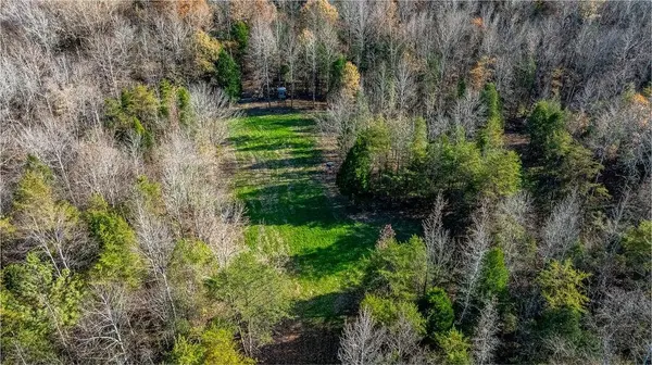 6301 Rochester Rd, Drakesboro, KY 42337