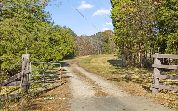 661 Jill Lane, Chickamauga, GA 30707