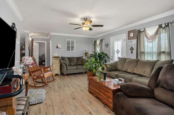798 OConnor St, Smithville, TN 37166