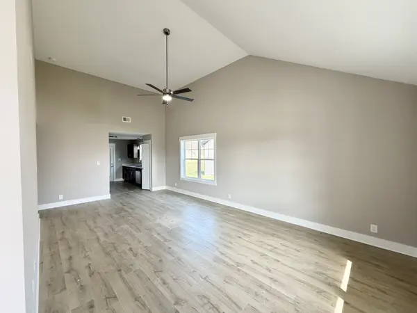 18 Echo Ridge, Oak Grove, KY 42262