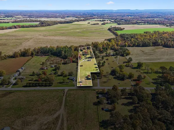 10849 Jim Cummings Hwy, Bradyville, TN 37026