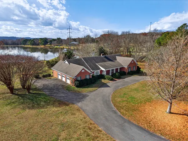 51 Timberlake Dr, Fayetteville, TN 37334